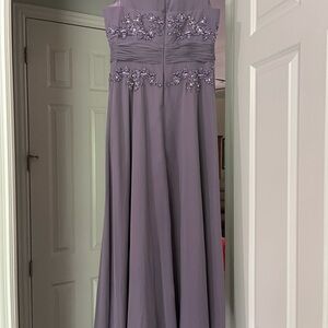 Purple Strapless Sleeveless Gown for Weddings